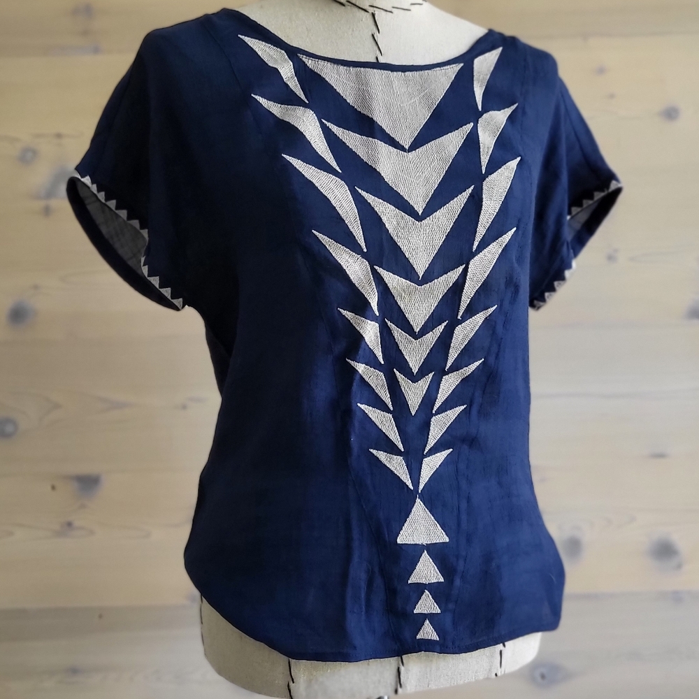 THML Embroidered Geometric Navy Blue Top Size Medium